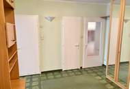 Großzügige Wohnung mit Loggia