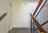 Toller Grundriss- sanierungsbedürftige 3-Zimmerwohnung