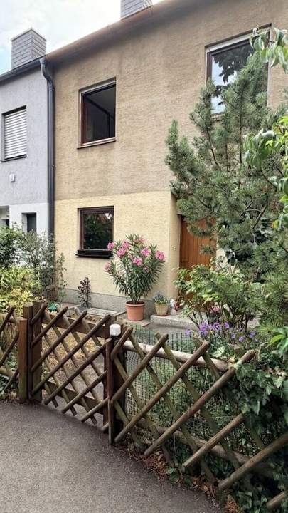 Großzügiges 5-Zimmer-Haus mit Garten in 1230 Wien – Renovierungsprojekt zum Top-Preis!