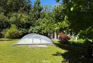 In MAUER uneinsichtiges Gartenparadies