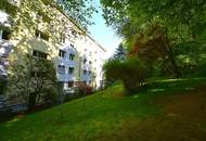 Geräumig, ruhig und direkt am Wanderweg des Ries-Waldes mit Sonnenbalkon beim LKH