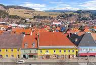Wohn-/Geschäftshaus am Hauptplatz von Neumarkt in der Steiermark