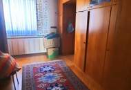 ''Gepflegtes Haus mit Geschäft in Petzenkirchen''