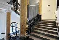 Altbauflair in 1090 Wien mit viel Platz! 5 Zimmer + Stuck + Flügeltüren + Traumhaftes Altbauhaus + Hohe Räume + Tolle Lage beim Liechtensteinpark + Beste Infrastruktur!