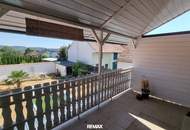 Geräumiges Einfamilienhaus mit Innenhof und Pool in Reichersdorf