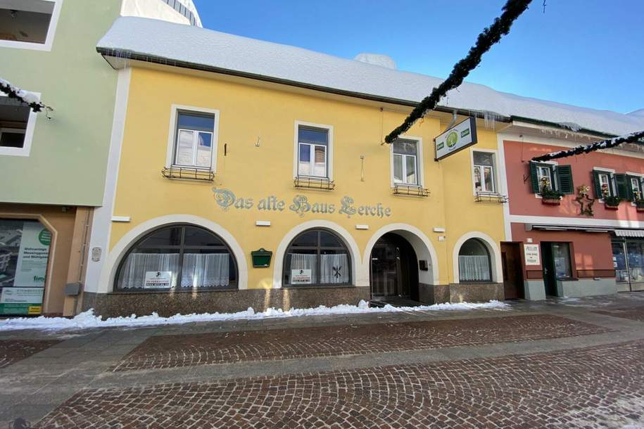 Alt eingesessenes Gasthaus im EG und Wohnung plus Parkplatz im Hof in bester Lage zu verkaufen!, Gewerbeobjekt-kauf, 1.200.000,€, 9900 Lienz