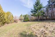Landhaus in erhöhter Aussichtslage mit weitläufigem Grundstück im schönen Strassertal