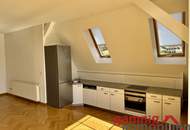 Attraktive und charmante Dreizimmer-Dachgeschoßwohnung in Pörtschach