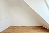 Schöne 3-Zimmer Dachgeschosswohnung in absoluter Ruhelage