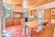 2325 Himberg Großes Grundstück mit heller beheizter HALLE, Außenfläche und bestandsfreiem Mehrparteienhaus mitten in Himberg