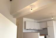 Helle 4-Zimmer DG-Maisonette mit Balkon nahe U1!