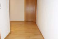 Preiswerte 4-Zimmer Wohnung in ruhiger Lage - neue Küche!