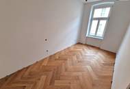 Revitalisiertes Altbaujuwel – alles, was das Herz begehrt! 3-Zimmer-Wohnung mit Klimaanlage, Terrasse, Luftwärmepumpe & edler Ausstattung mit Fischgrätparkett – überzeugen Sie sich selbst