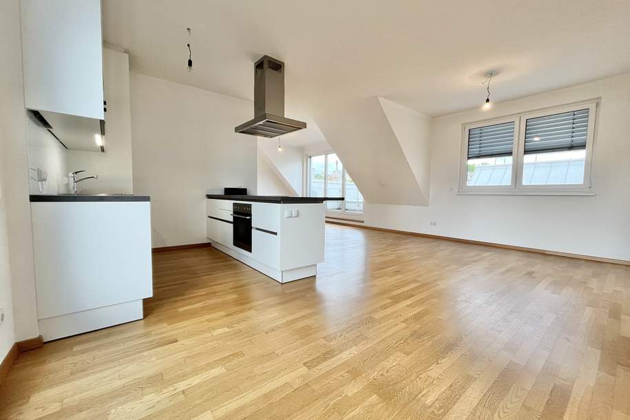 Dachgeschoßwohnung mit großer Terrasse, Wohnung-miete, 2.249,99,€, 2344 Mödling