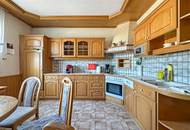 NEUER PREIS! Gepflegtes-Großzügiges Haus - 2 Wohneinheiten möglich