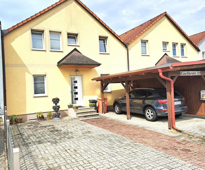 REIHENHAUS IN GUTER LAGE