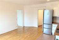 Helle 2-Zimmer-Wohnung mit Loggia