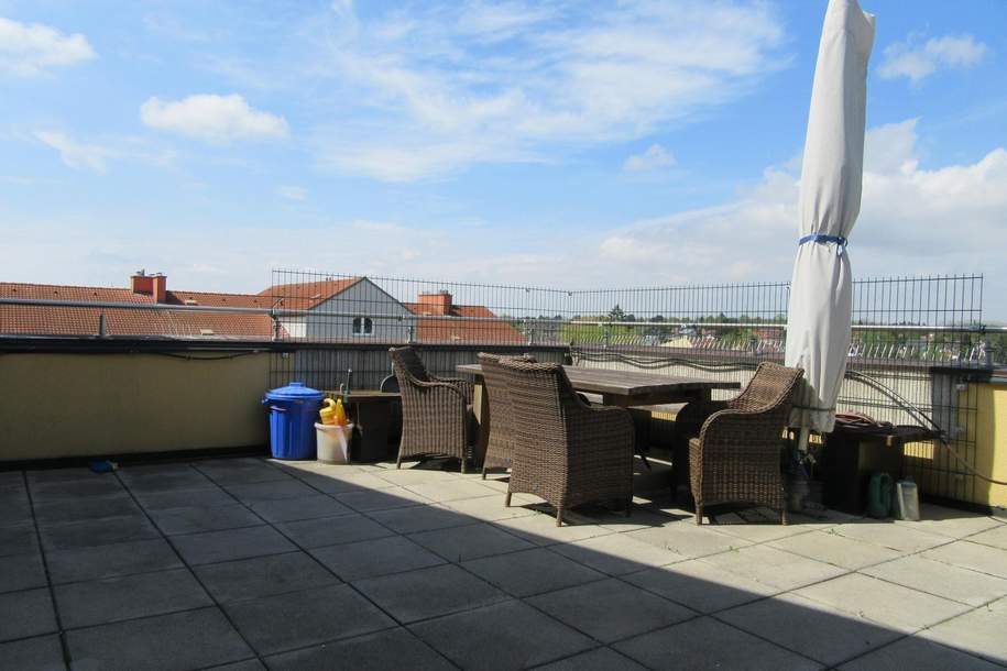 EXKLUSIVES 3-ZIMMER DACHGESCHOSSAPARTMENT MIT GROSSER DACHTERRASSE, Wohnung-kauf, 330.000,€, 2000 Korneuburg