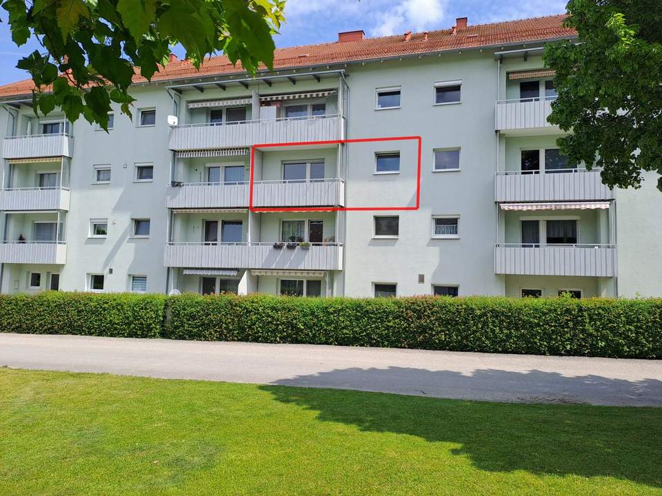 ***OPEN HOUSE Donnerstag, 12. Juni 2025 16 - 18 Uhr*** Ruhige Eigentumswohnung mit sonnigem Balkon in Zentrumsnähe!