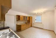 Grundstück in zentraler Lage – Bestandsgebäude mit Sanierungspotenzial