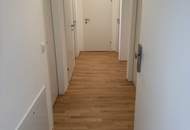 Erstbezug: Helle 3-Zimmer-Wohnung mit Loggia und Top-Anbindung in der Perfektastraße