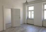 TOP GELEGENHEIT! LICHTDURCHFLUTETE STADTWOHNUNG mit Altbauflair + Innenhofbalkon + 3,2m Raumhöhe + Haltestelle vor der Tür!