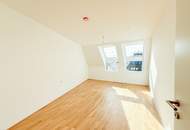 Helle 3-Zimmer Dachgeschoßwohnung mit Wohnküche und Balkon