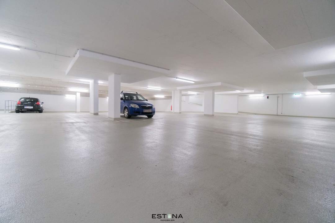 PAKET - 13 Tiefgaragenstellplätze bei U6 Gumpendorfer Straße | Baurecht