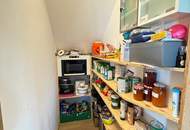 Modernes Niedrigenergiehaus in ruhiger Siedlungslage von Fürstenfeld. Durchdachte Raumaufteilung, großzügiger Garten und viel Platz!