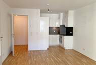 sonnige und helle 2-Zimmer Wohnung mit Loggia!