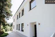 ERSTBEZUG! Luxuriöse Villa mit Sauna und Indoor-Pool!