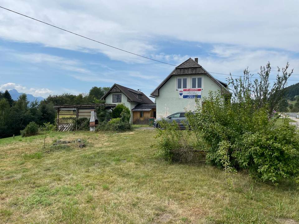 Sanierungsbedürftiges Haus mit Nebengebäude in Ludmannsdorf im Rosental