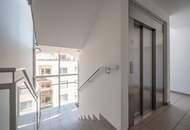 ++NEU++ Tolle 2-Zimmer Dachgeschosswohnung mit Balkon u. Loggia, tolle LAGE in 1080!