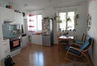 Wohnen zwischen Stadt und Natur im grünen Garsten: helle 3-Raumwohnung begeistert mit offener Küche, viel Privatsphäre und praktischem Abstellraum in ruhiger Lage nahe Steyr!