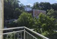 Zentrale 2-Zimmer-Wohnung mit Balkon!