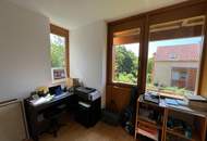 Stilvolles Eckreihenhaus mit Platz für eine große Familie! 6 Zimmer, 3 Bäder, 2 Terrassen und ein schöner Garten in guter Lage in Weiz