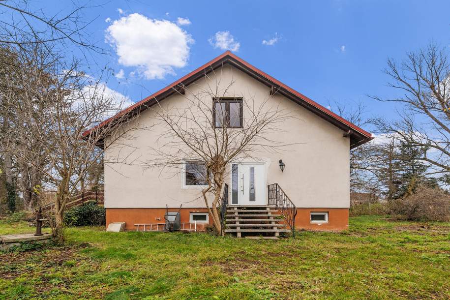 "Einfamilienhaus mit großem Entwicklungspotenzial – 738 m² Grundstück in Ruhelage von Strasshof", Haus-kauf, 314.900,€, 2231 Gänserndorf