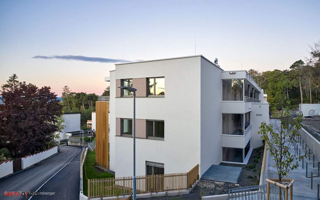 BESTE AUSSICHT - FREIFLÄCHE überdacht - moderne 2 Zimmerwohnung in neu errichteter Wohnanlage mit Lift, Tiefgaragenplatz, Zentralheizung