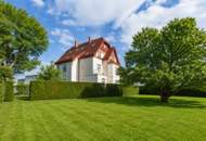 Exklusive Villenetage - stilvoll Wohnen in historischer Architektur