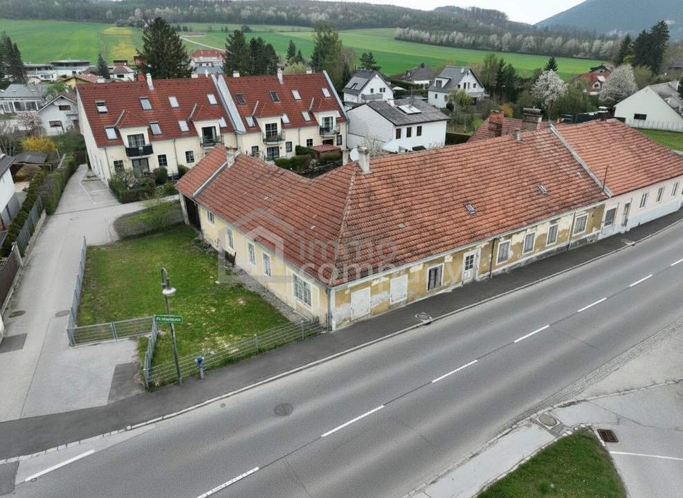 Sommeraktion! Renovierungsbedürftiges 8-Zimmer-Haus in Gaaden zu verkaufen!