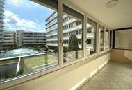 Top renovierte 2-Zimmerwohnung im Lentia mit verglaster Loggia