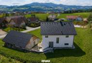 Modernes Niedrigenergie-Einfamilienhaus mit Garten und sonniger Terrasse – ideal für Familien!