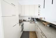 Stilvolle 2 Zimmer Altbauwohnung in Hofruhelage | Fischgrätparkett | 3. Liftstock | große Wohnküche - im Herzen des 9. Bezirks - Mosergasse