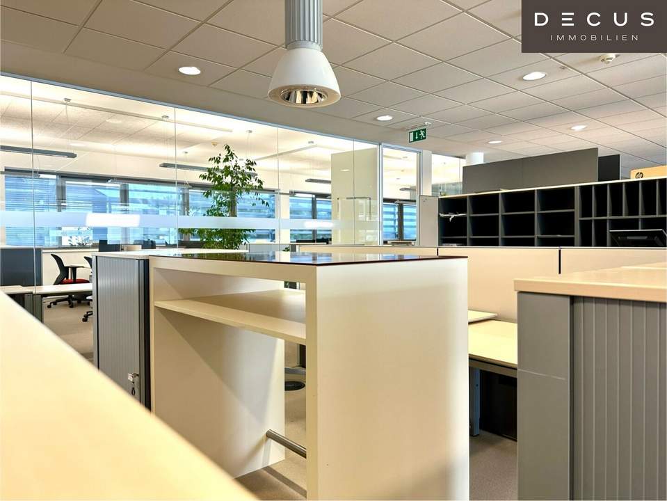 + + + BÜROFLÄCHEN IN ZENTRALER INNENSTADTLAGE + + + ST. PÖLTEN + + +