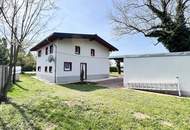 Low-energy house, very sacious with an additional office/practice or apartment of 70 m². Completely renovated in 2023. - WOHNTRAUM