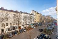 ++Q18++ Renovation-needed 3-room old building flat, lots of potential