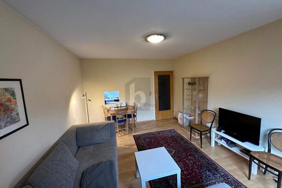 ZENTRAL UND DENNOCH RUHIG: LICHTDURCHFLUTETE 2-ZIMMER-WOHNUNG MIT XXL-GARAGE IN TOP-LAGE, Wohnung-kauf, 6020 Innsbruck-Stadt