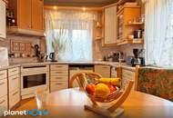 Doppelhaushälfte mit großem Gartenanteil