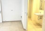UNBEFRISTET ab 1.9.26! Sanierte 1-Zimmer Altbau-Wohnung mit neuer Küche in Toplage nahe Graben, 1010!