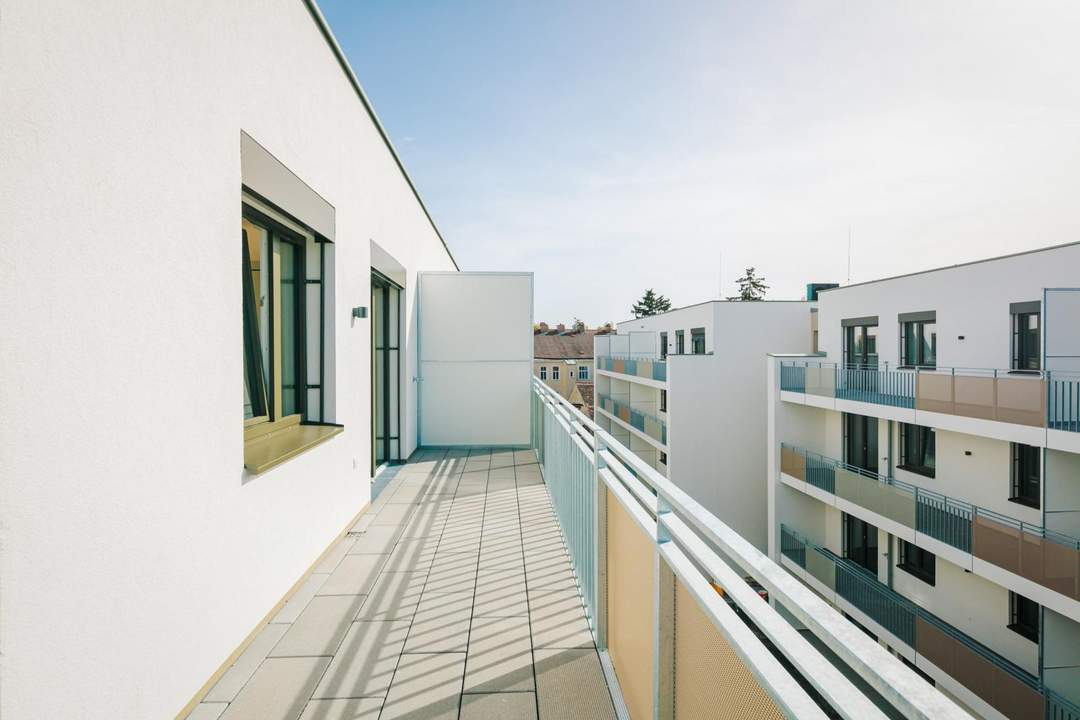 AB ca. AUGUST/September 2026 /Moderne und sonnige 2 Zimmerwohnung mit Loggia-eventuell schon früher frei!